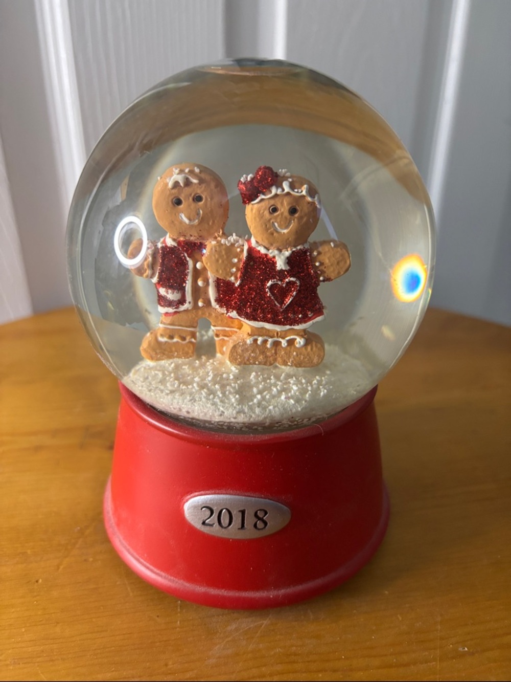 2018 Gingerbread Couple Musical Snow Globe - Joy to the World